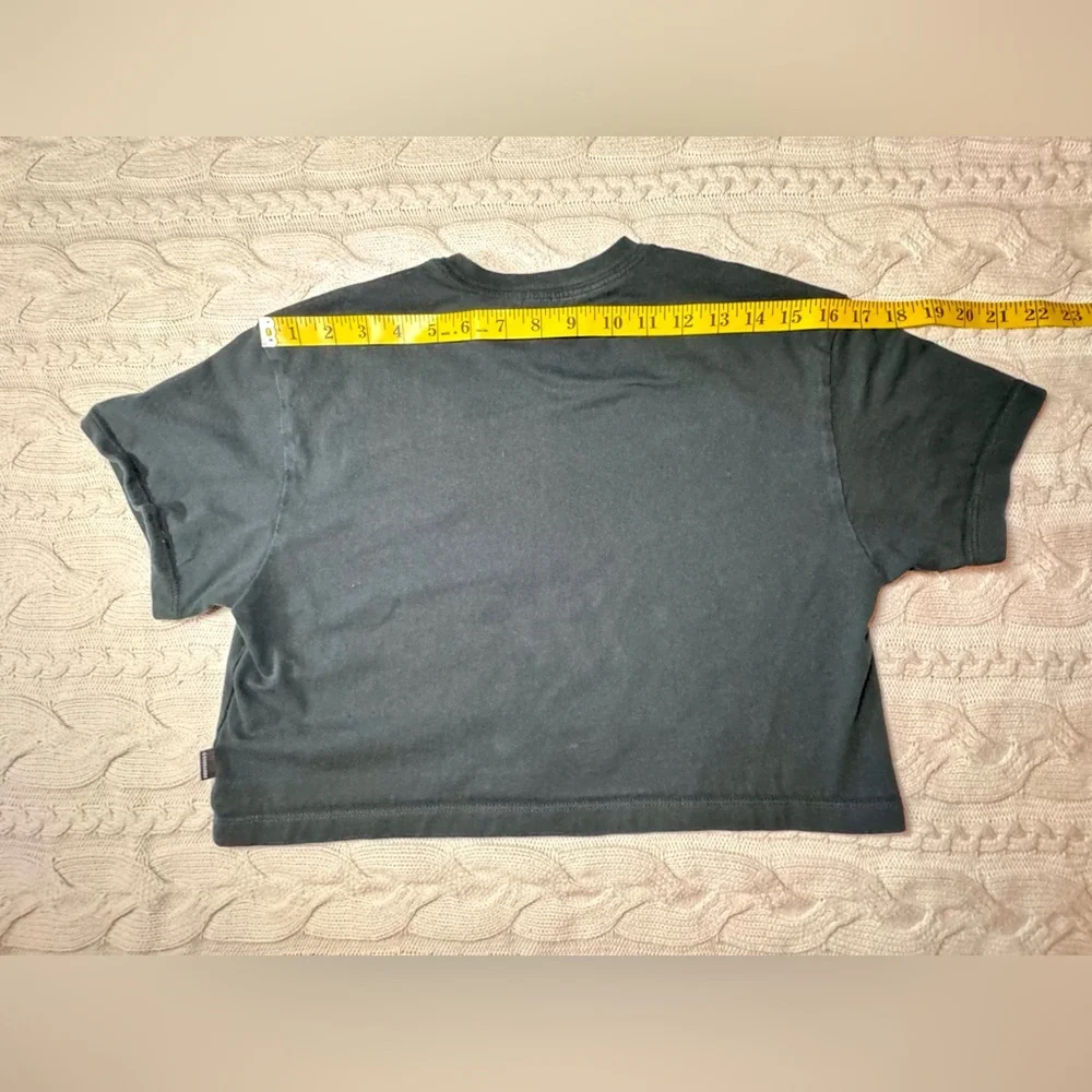 Converse Black Logo Cropped Tee #1039 - Picture 7 of 11